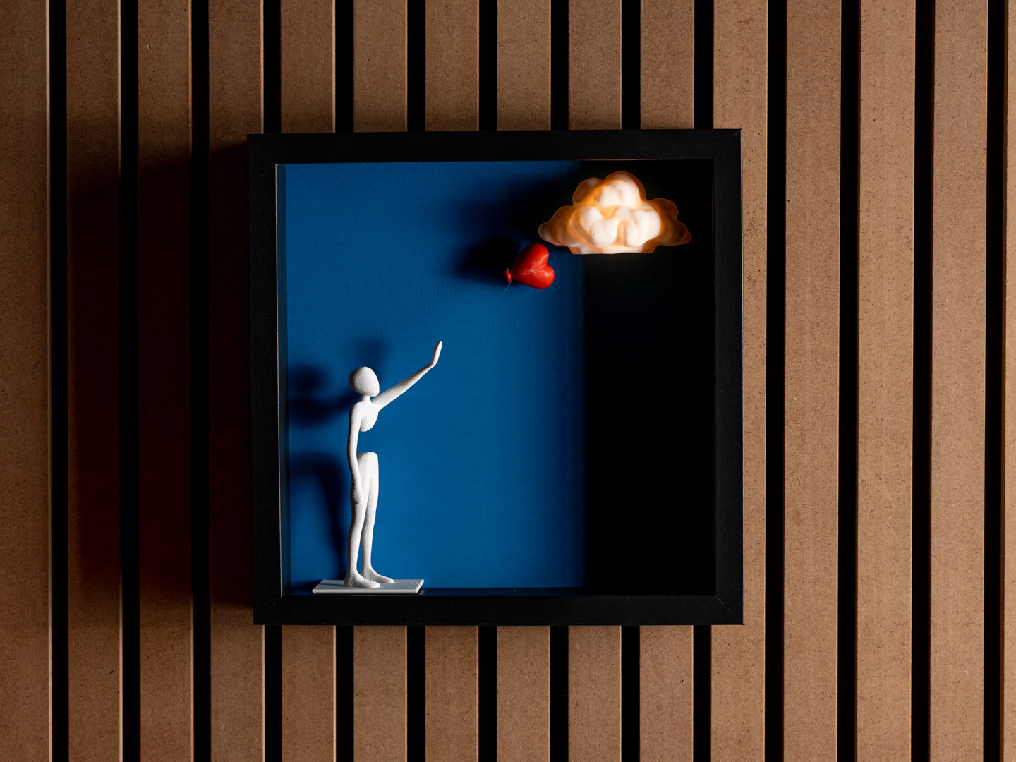 No Body — Balloon Sculpture — vy 4, Skulptur Skenloft