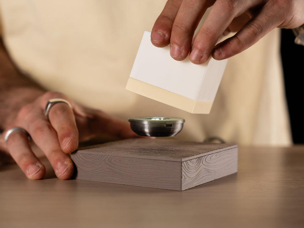 Levitating Cube Lamp