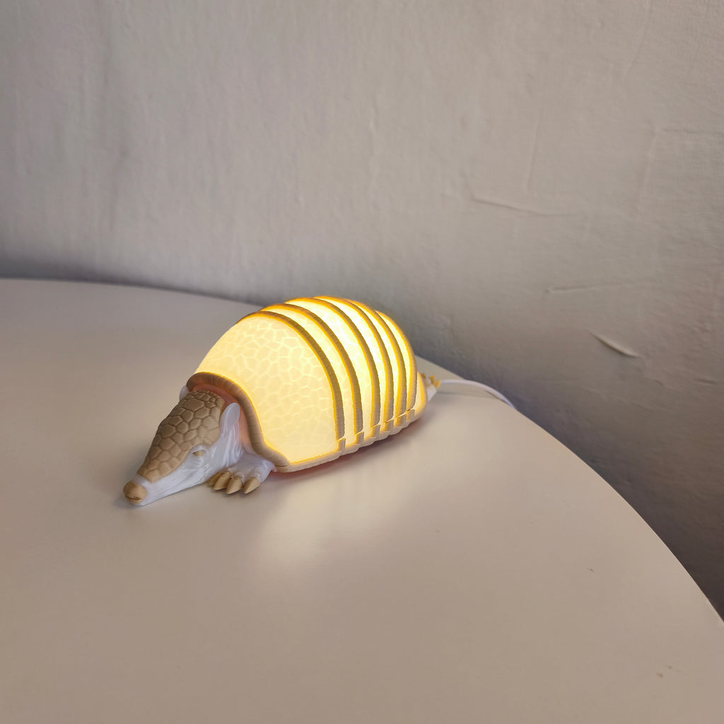 Armadillo Lamp detalj — unik design, handgjord