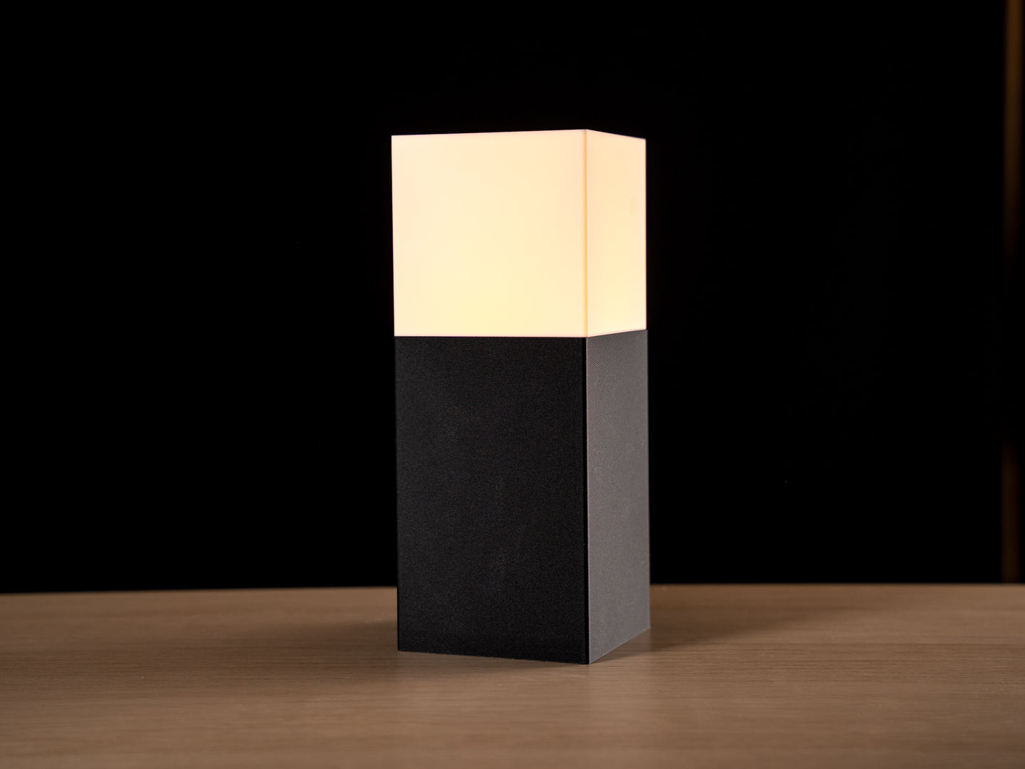 Stele Modular E27 Table Lamp — Bordslampa från Skenloft, handgjord i Sverige