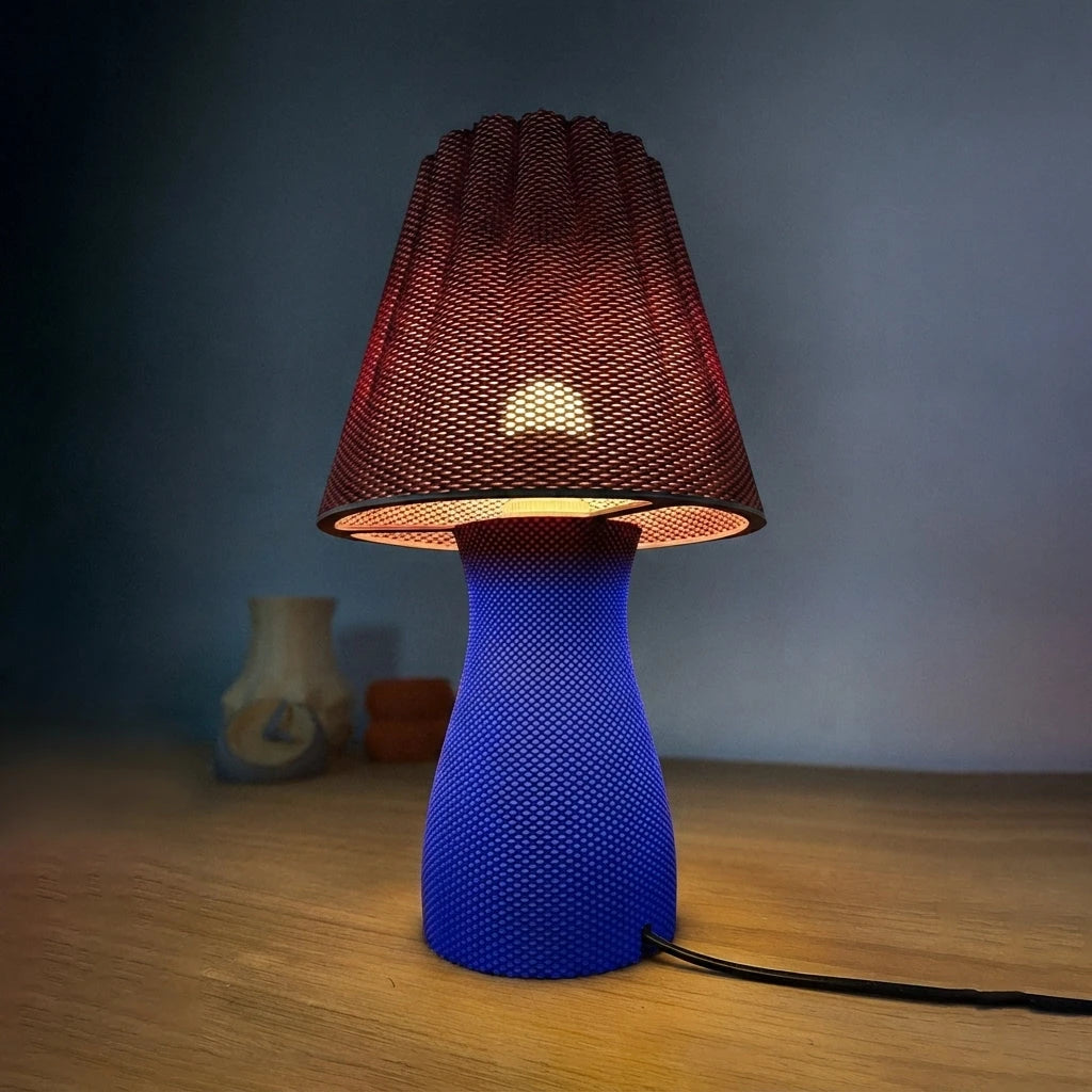 Carmen Table Lamp - Mörk Röd topp, Electric Blue botten