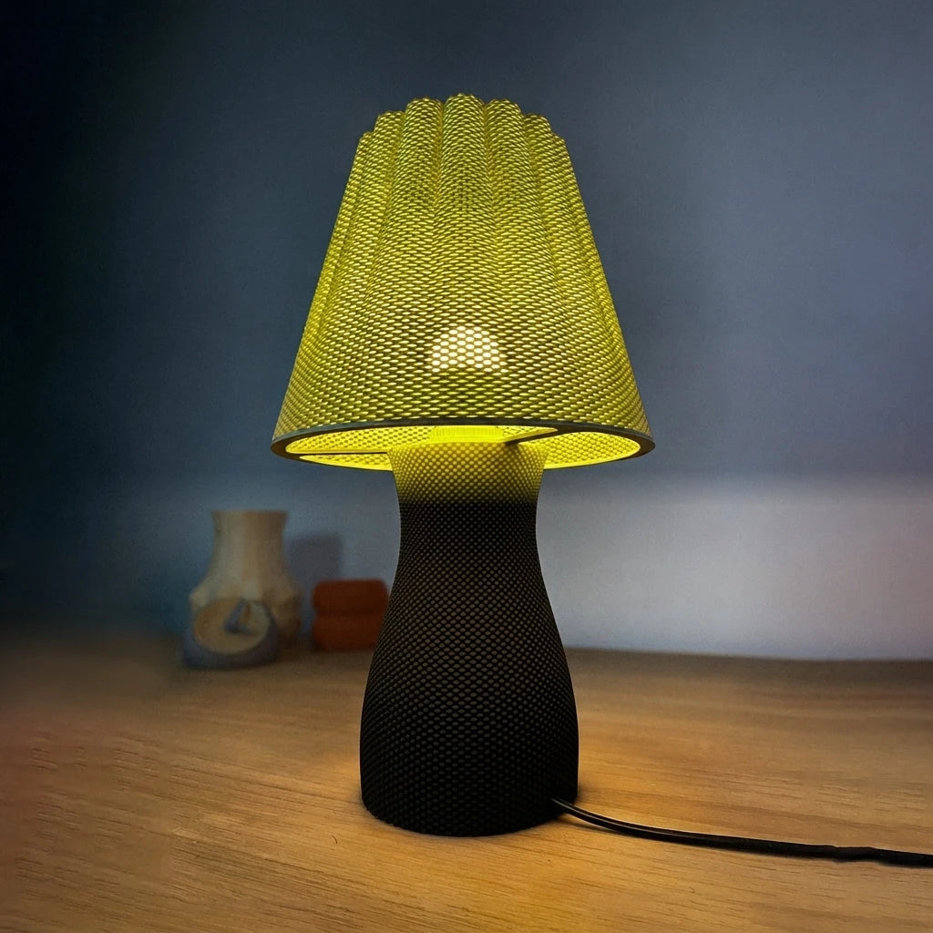 Carmen Table Lamp - Lime topp, Matt Svart botten
