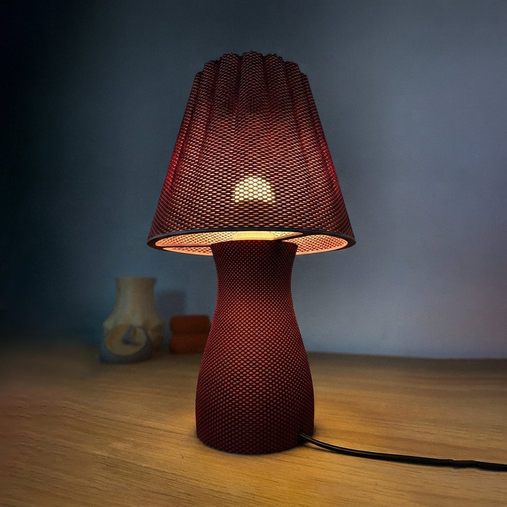 Carmen Table Lamp - Mörk Röd