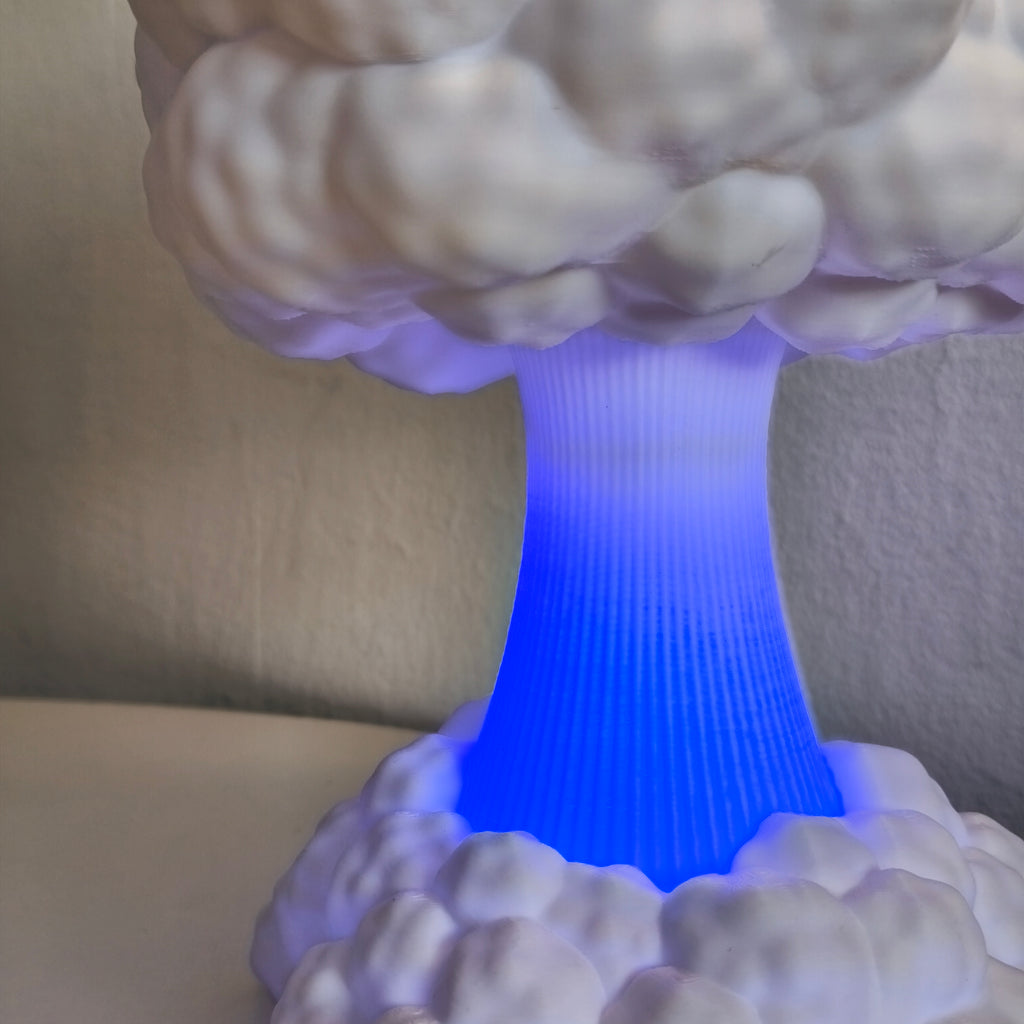 Nuclear Cloud Lamp — vy 7, Bordslampa Skenloft