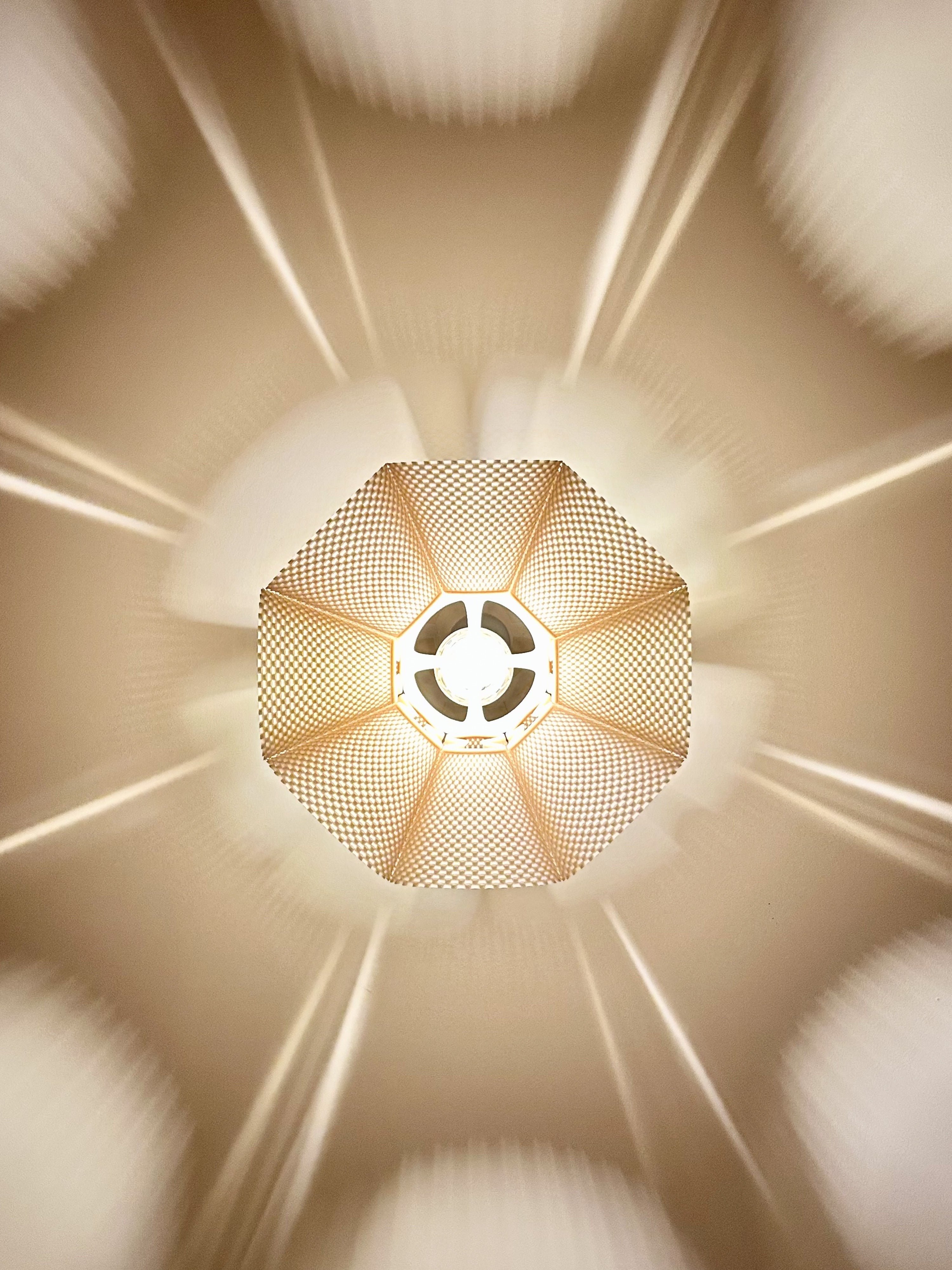 COROA Pendant Light — vy 4, Pendellampa Skenloft