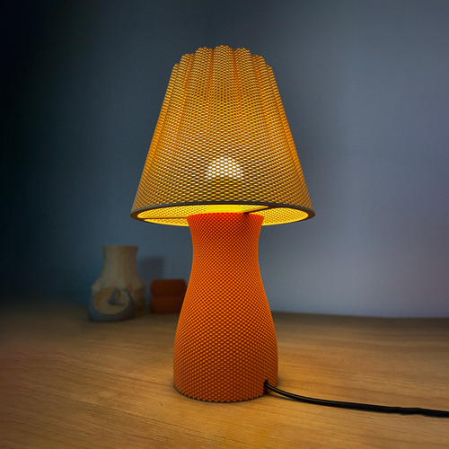 Carmen Table Lamp — Bordslampa från Skenloft, handgjord i Sverige